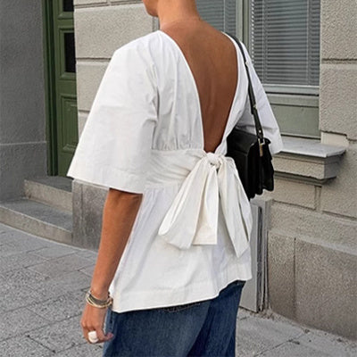 Trendy Backless T-shirt met Striksluiting