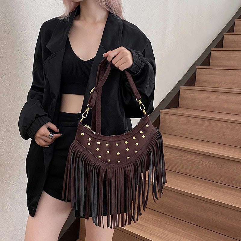 Retro Tassel Shoulder Bag - CELESTIA