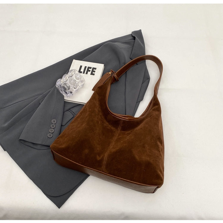 Retro Chic Bucket Shoulder Bag - CELESTIA