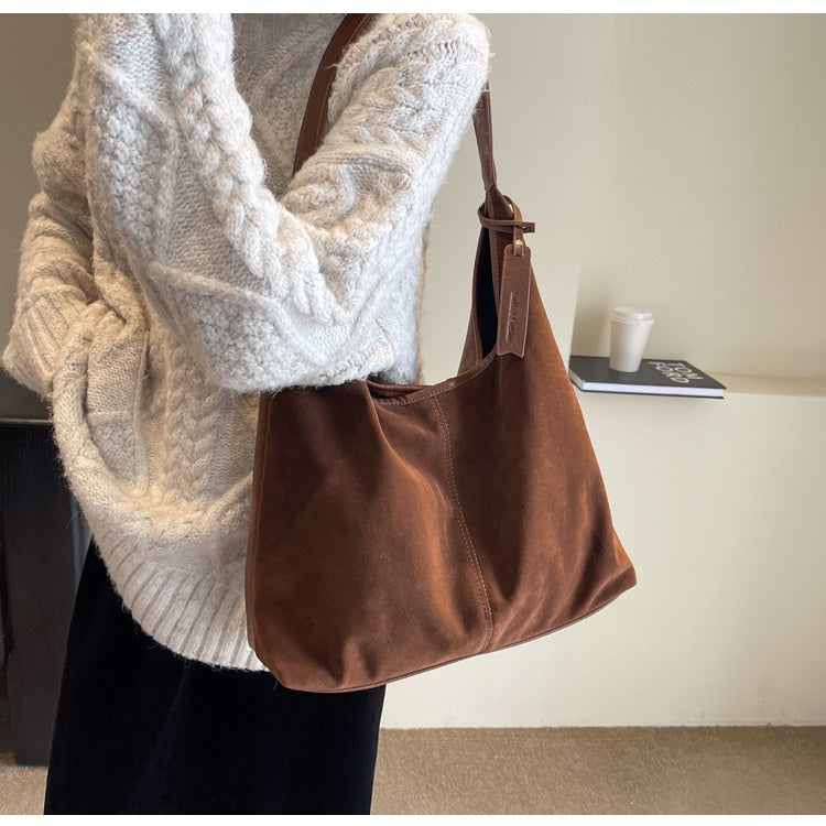 Retro Chic Bucket Shoulder Bag - CELESTIA